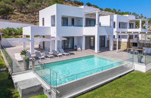 Vlicha Villa | Villa Krini Myth - Six Bedroom Villa, Sleeps 6