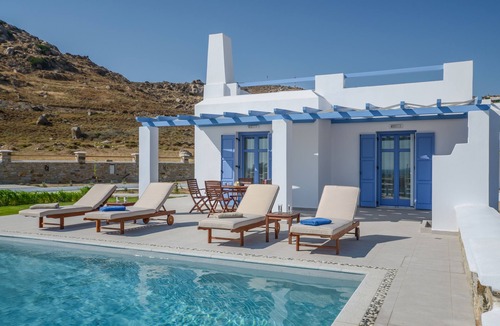 Mikri Vigla Villa | Villa Lagoon in Natura Villas