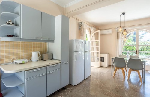 Dafnata Villa | Villa Litsa - Three Bedroom Villa, Sleeps 6
