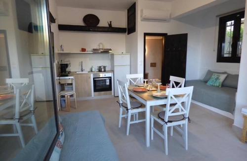 Poros Apartment | Villa Mimosa Poros Beachfront Apartment