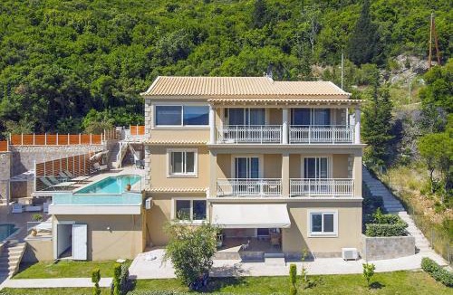 Dafnata Villa | Villa Monastiri