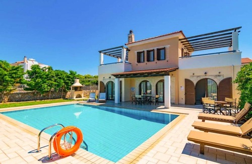 Kefalas Villa | Villa Nikolas: Large Private Pool, A/C, WiFi
