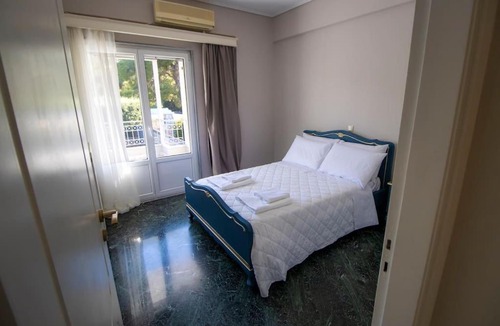 Nea Makri Villa | Villa Oasis