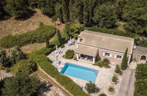 Afra Villa | Villa Oleander - Relaxing - Secluded - Private - Tranquil