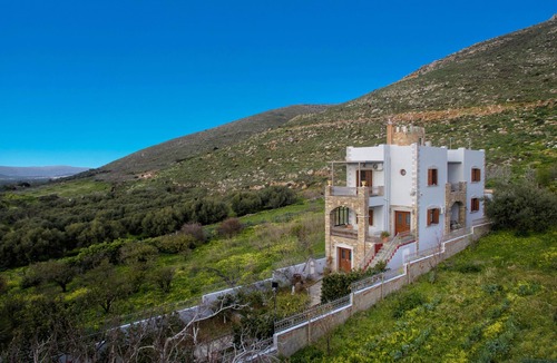 Minoa Pediada House | Villa Oneiropetra - Traditional village house