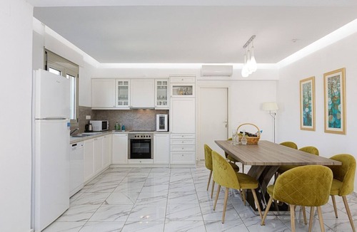 Pagkalochori Villa | Villa Prima - With Private Heated Pool & Jacuzzi