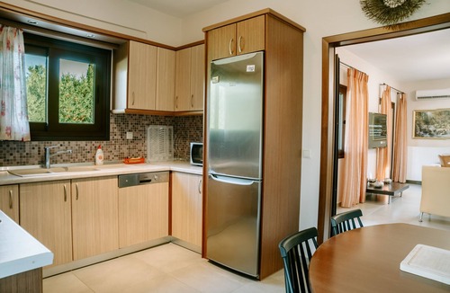 Sivota Villa | Villa Rena syvota160 m2 with swimming pool, garden 1450 m2, BBQ, high fence