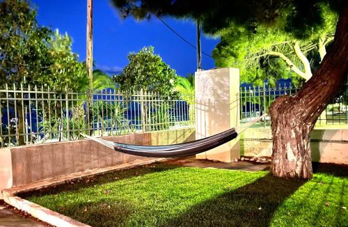 Agii Theodori House | Villa Sofia - Corinthia Beach