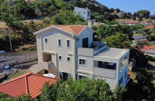 Argostoli Apartment | Villa "Sofia" with an amazing view at Angonas.