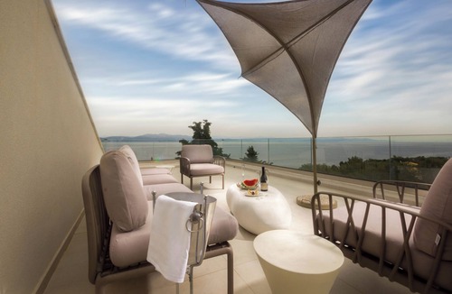 Mpogdanatika Villa | Villa Vilielmini Paxos