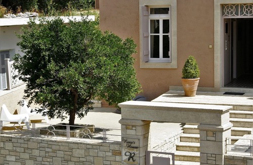 Spilion Villa | Villa with private pool and full amenities