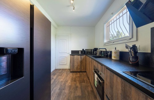 Lacanau-Ocean Villa | Villa with Spa combining charm of the old and modern 2 steps from the beaches