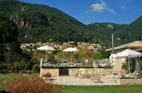 Ano Korakiana Villa | Village View’ is a beautifully built two-bedroomed villa for a relaxing holiday