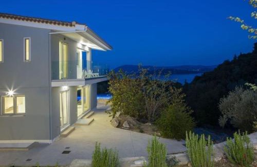 Katouna Villa | Villas Harriet - With Sea View and near the sea