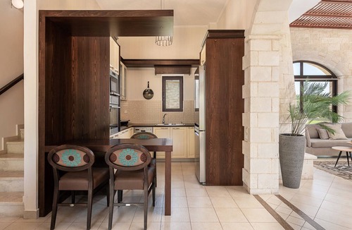Platanias Town House | Villas Platanias - 4 bedroom villa with a heated pool