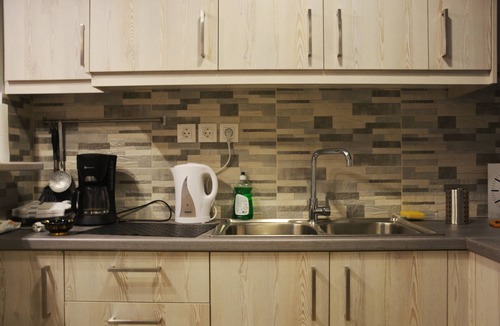 Omonia House | Vintage,spacious apartment in the heart of Athens!