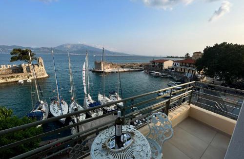 Gefira Mpania Apartment | Vip Lepanto Port Suites