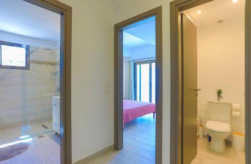 Agni Villa | Vista Mare Assinia