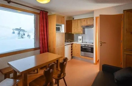 Nedde Villa | VVF Château on the Vienne Lake Vassivière * - 3 Rooms 6 People 1 baby