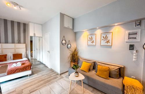 Kinosargous Apartment | Walk to Markets from a Cozy Studio by Cielo Homes