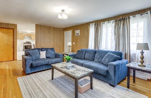 Attleboro House | Walk to Shops & Eats! Attleboro Basecamp
