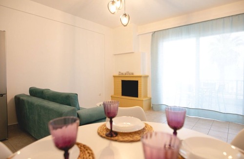 Gefira Mpania Apartment | Wave Seaside Apartment