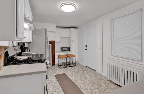 Downtown Historic District House | Welcome to this charming townhouse located in the heart of Easton, Pennsylvania!