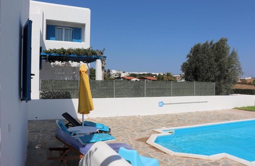 Gennadi House | WHITE HOUSES 2