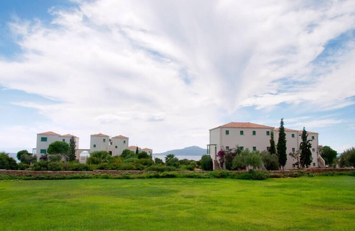 Neapoli Villa | Wonderful Neapoli Villa | Garden and Sea View Villa | 2 Bedrooms | Large.