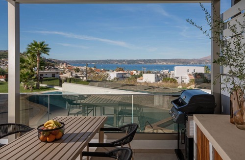 Kalyves Apartment | Xenodiki, Amphimatrion Luxe Apt, 750m to the beach, common pool & lovely view