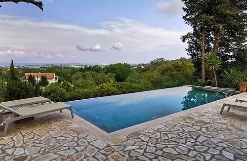 Limni Villa | Xenonerantzia Country style villa