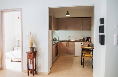 Athens Apartment | Your Athenian Hideaway: Cozy Apartment in the City Center