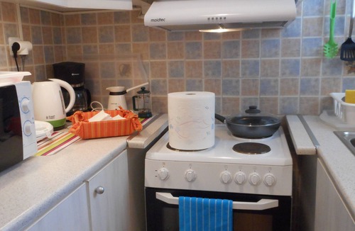 Ampelokipoi Apartment | Your Home Away from Home