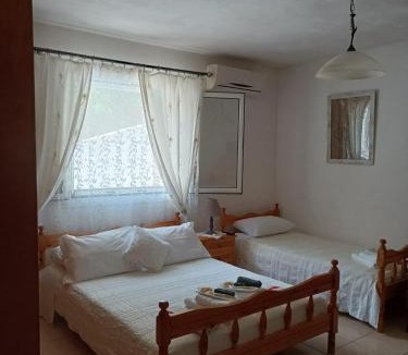 Khartata House | Yria Suite Zakynthos