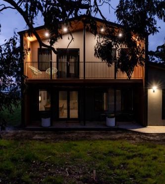 44onRoaring - in the Huon Valley