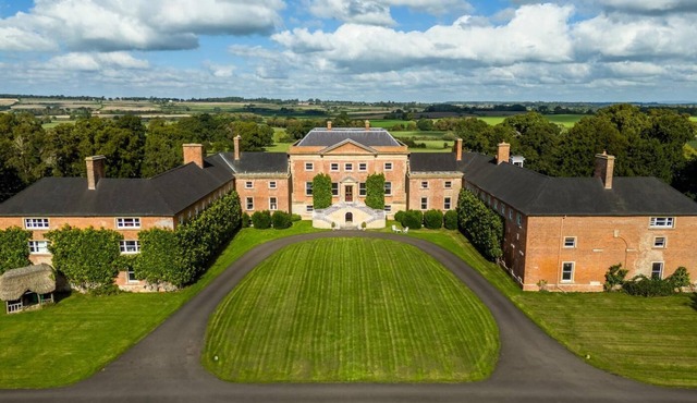 8 Bed in Hambridge (oc-e29974)
