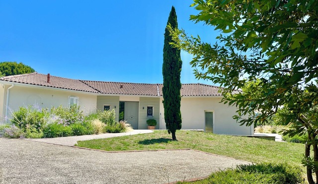 A green setting on the outskirts of Bordeaux