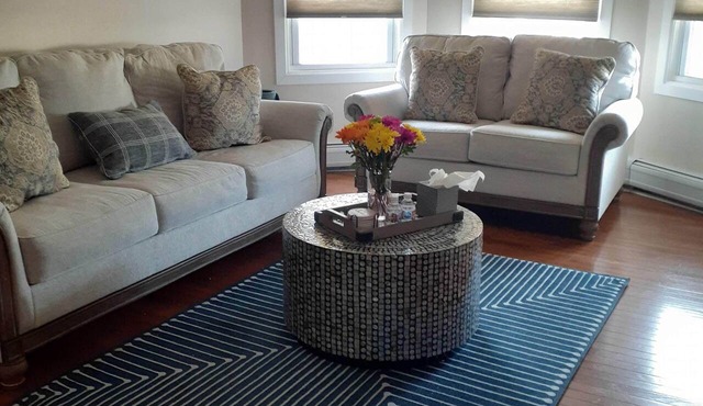 Apt with utilities, wifi, a compact parking space, & on-site laundry near NYC!
