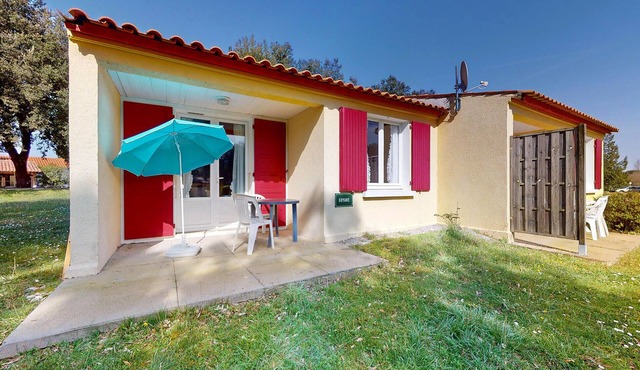 Awesome home in Saint-Savinien