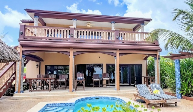 Beautiful 3/3 Beach home on the Caribbean Sea with private pool and dock