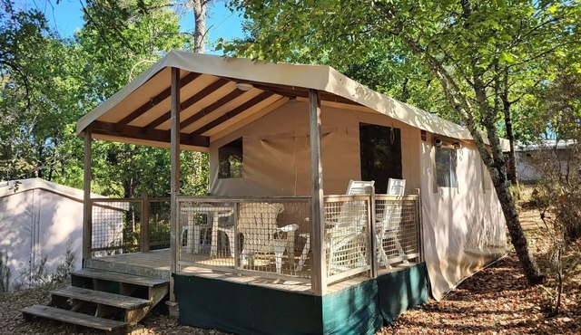 Campsite Bastides* - Sahari tent 3 rooms 4 people Without Sanitary facilities