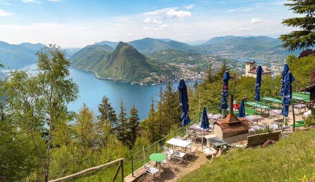 Casa Elvezia in Val Colla Terrace + BBQ & Fireplace