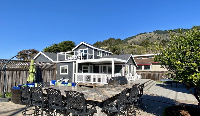 Comfortable Family Beach House, Steps from the Beach
