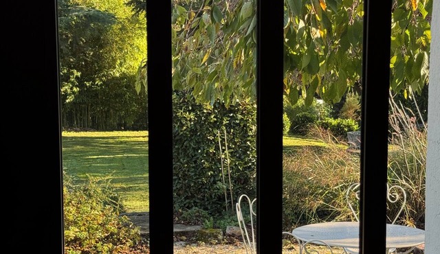Comfortable stone house with swimming pool between Bordeaux and Saint-Emilion