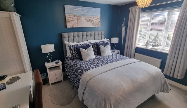 Dungarvon House Bed & Breakfast: Garden Hot Tub