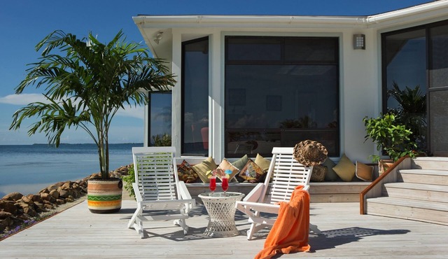 Exclusive private island off the coast of Belize
