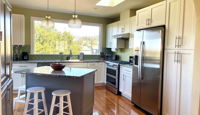 Fantastic 5 BDR stay with Breathtaking Views