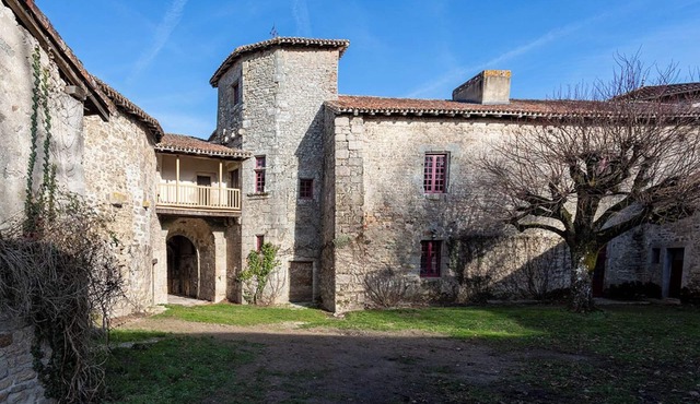 Gîte on the 1st floor of the Château des Ducs de Mortemart