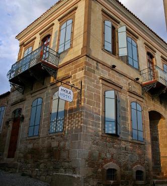 Hera Hotel