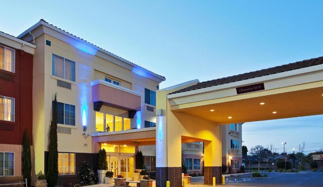 Holiday Inn Express Berkeley by IHG